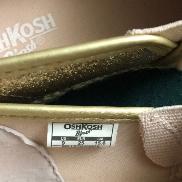 Oshkosh B’ gosh Belle Gold color girl shoes. - Picture 7 of 10